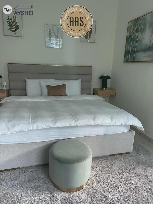 Luxurious Huge// 2bhk Flat //Fully Furnished//Ready To Move