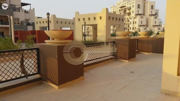 1 BR | Open Kitchen | Terrace & Balcony