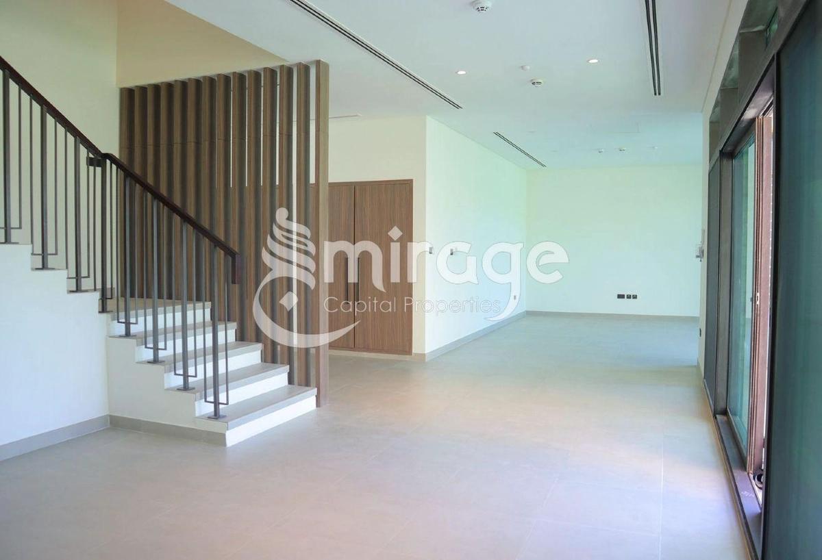 Spacious 4BR Villa | Full Facilities | Prime Area-1-landscape