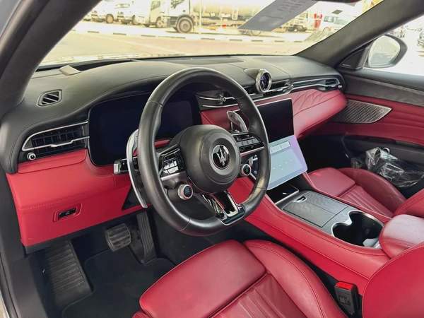 MASERATI GRECALE GT - 2023 - 2.0L ONLY 28000KM - SUPER CLEAN TITLE FRESH JAPAN IMPORT