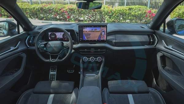 ( 5 Years Warranty + 5 Years Service ) 2026 Škoda Kodiaq Sportline 2.0T AWD GCC 0Km