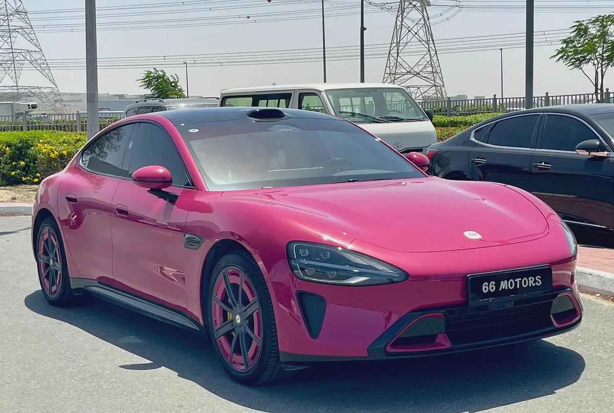 Xiaomi SU7 2025 in Magenta Pink - Chinese Specs-0-0