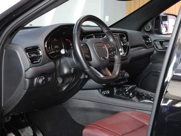 2024 - Dodge Durango R/T HEMI V8 with warranty