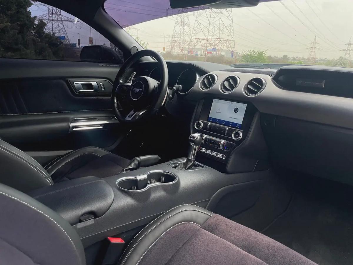 Ford Mustang Gt 2022 V8 5.0L-3-3