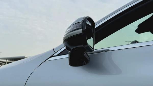 Mercedes E 450 coupe super clean