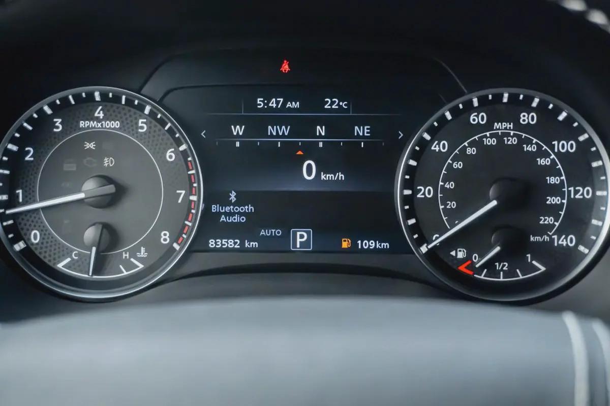 Nissan armada platinum 2021-15-15