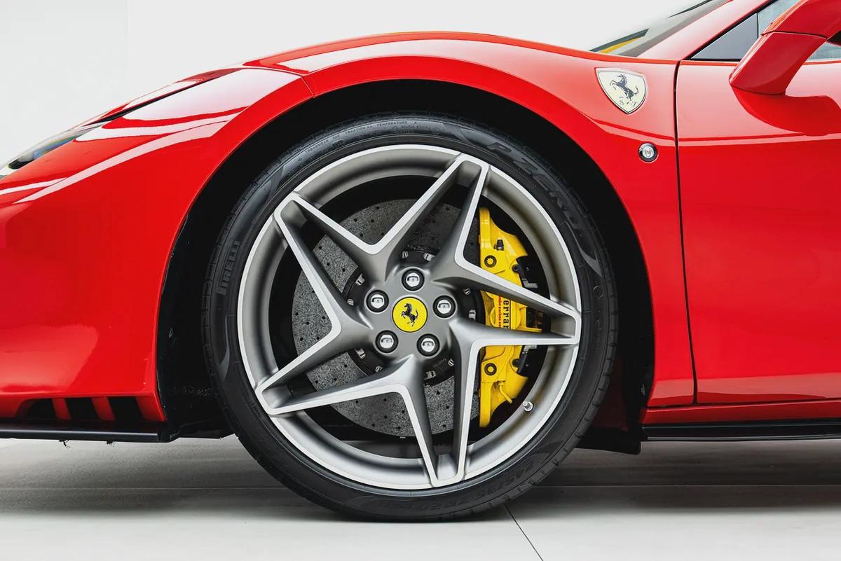 2022 FERRARI F8 SPIDER | MAIN DEALER SERVICE-5-5