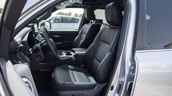 Toyota Land Cruiser VX 3.3L