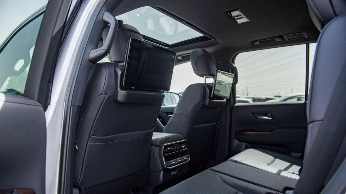 Toyota Land Cruiser VX 3.3L-15-15