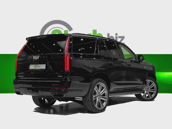 3 YEARS FREE SERVICE - WARRANTY, BRAND NEW SPORT PLATINUM ( THE HIGHEST SPEC ) ESCALADE