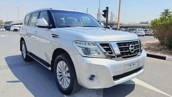 5.6 L LE PLATINUM | 1 OWNER | GCC |