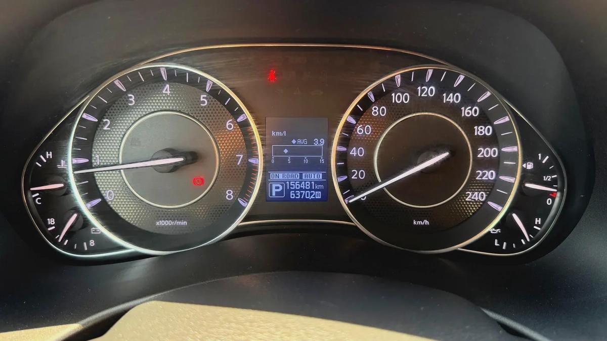 5.6 L LE PLATINUM | 1 OWNER | GCC |-12-12