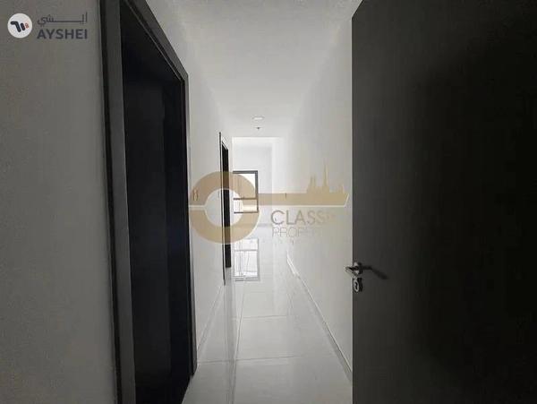 Spacious 1BR | Closed Kitchen| Near Metro| Balcony