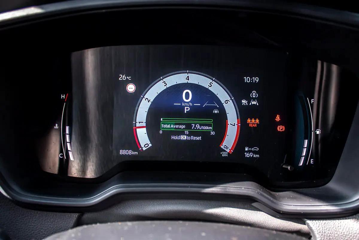 2024 - TOYOTA COROLLA CROSS - CHINESE SPECS - ONLY 8,000 KM-1-1