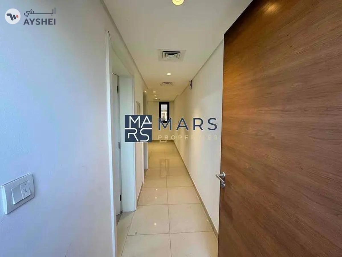 | Spacious 2 Bedroom With Maid Room | Prime Location |-0-0