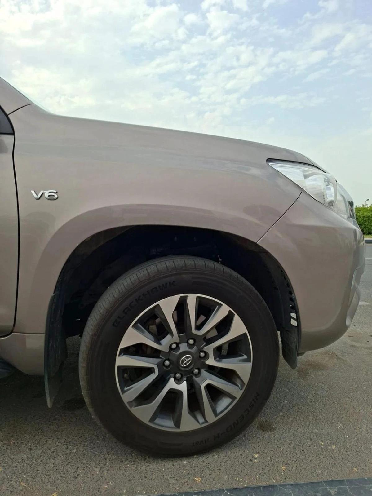 Toyota Prado TX-L 4.0L-17-17