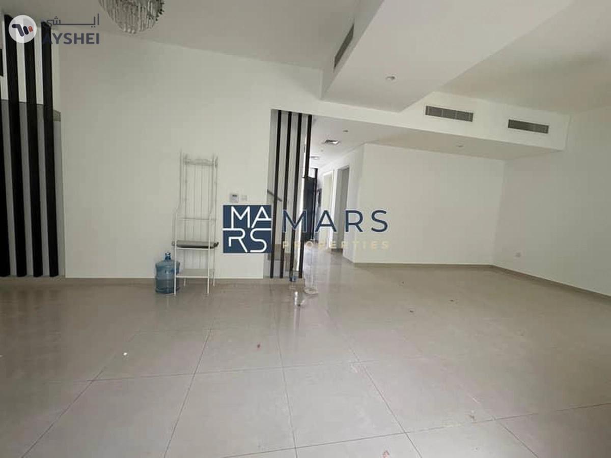 Spacious 4 bedrooms villa is available for sales in nasma Residence-10-10