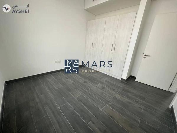 Spacious 4 bedrooms villa is available for sales in nasma Residence