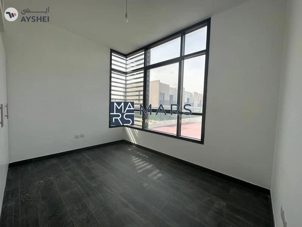 Spacious 4 bedrooms villa is available for sales in nasma Residence-13-13