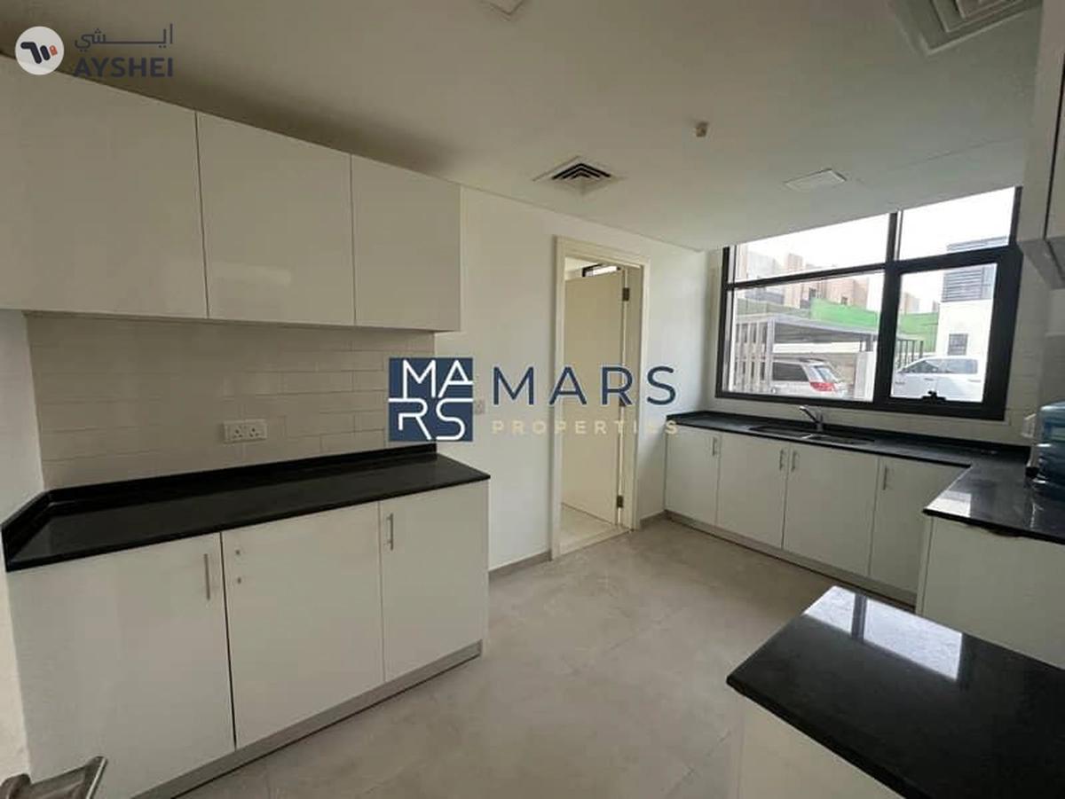 Spacious 4 bedrooms villa is available for sales in nasma Residence-1-landscape