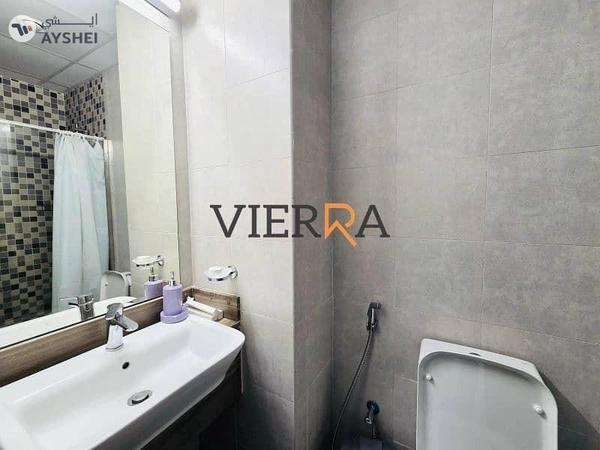 Fully Furnished l Well Maintained l Metro onnectivity