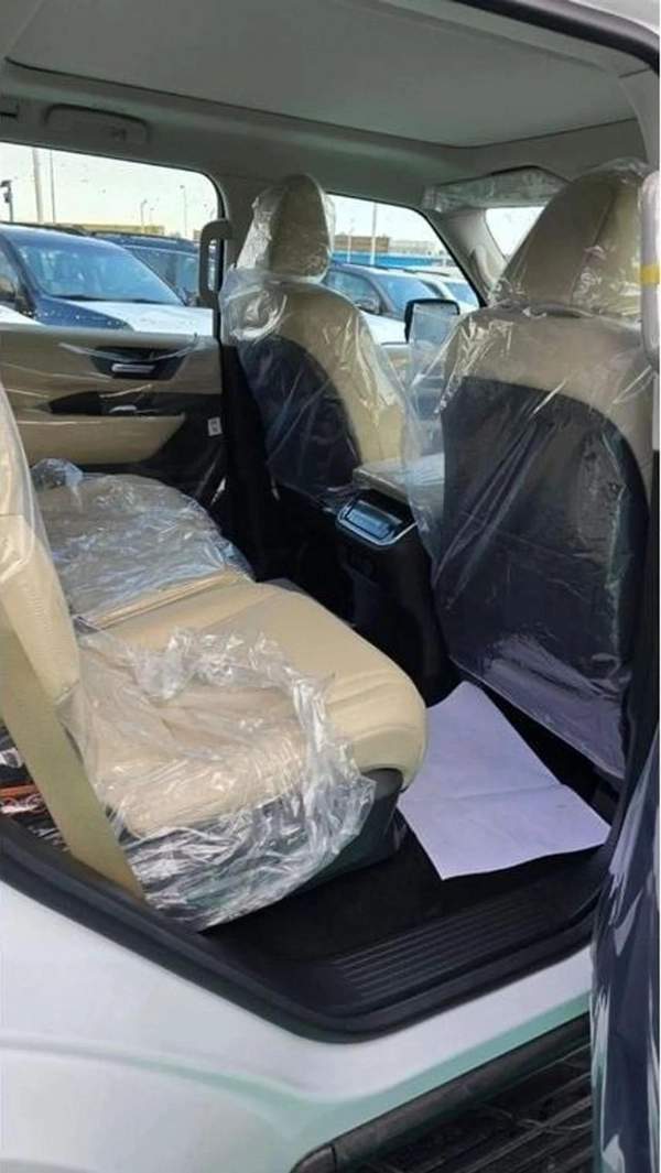 Nissan Patrol SE Titanium 3.8L 2025