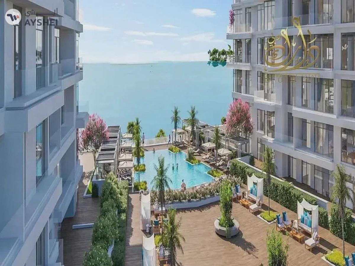 Ready To Move - Private Beach - Freehold-High ROI-7-7