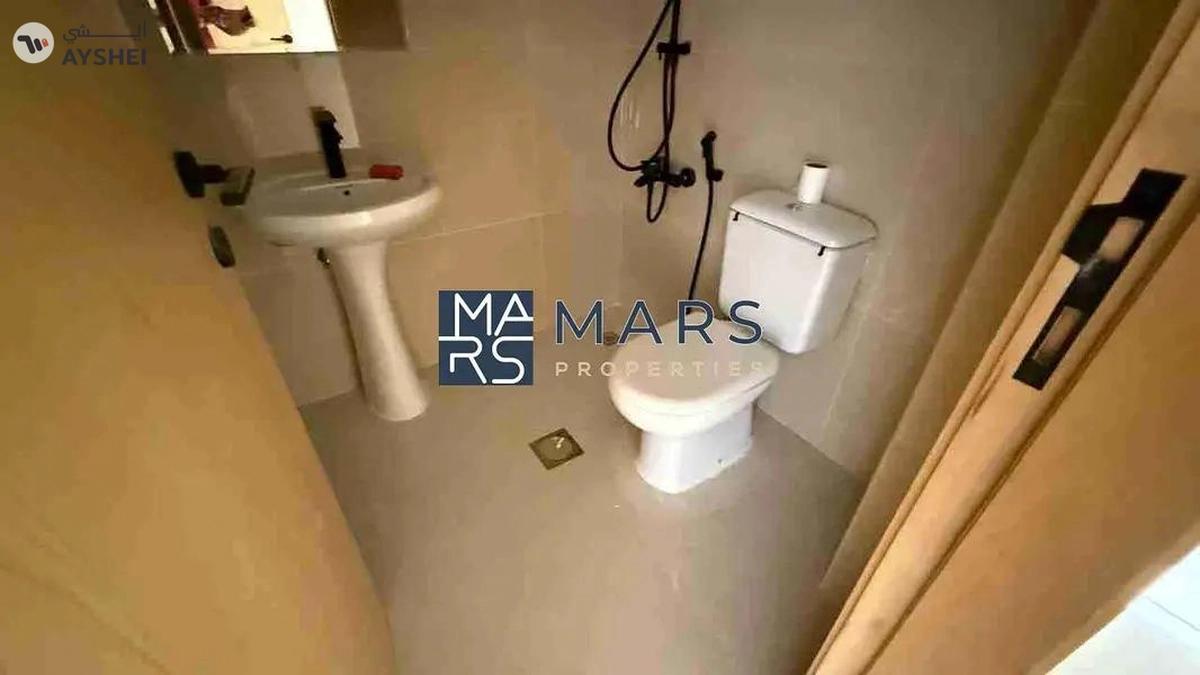 Spacious 5-Bedroom Villa for Rent in Hosni – Only AED 185K!-12-12