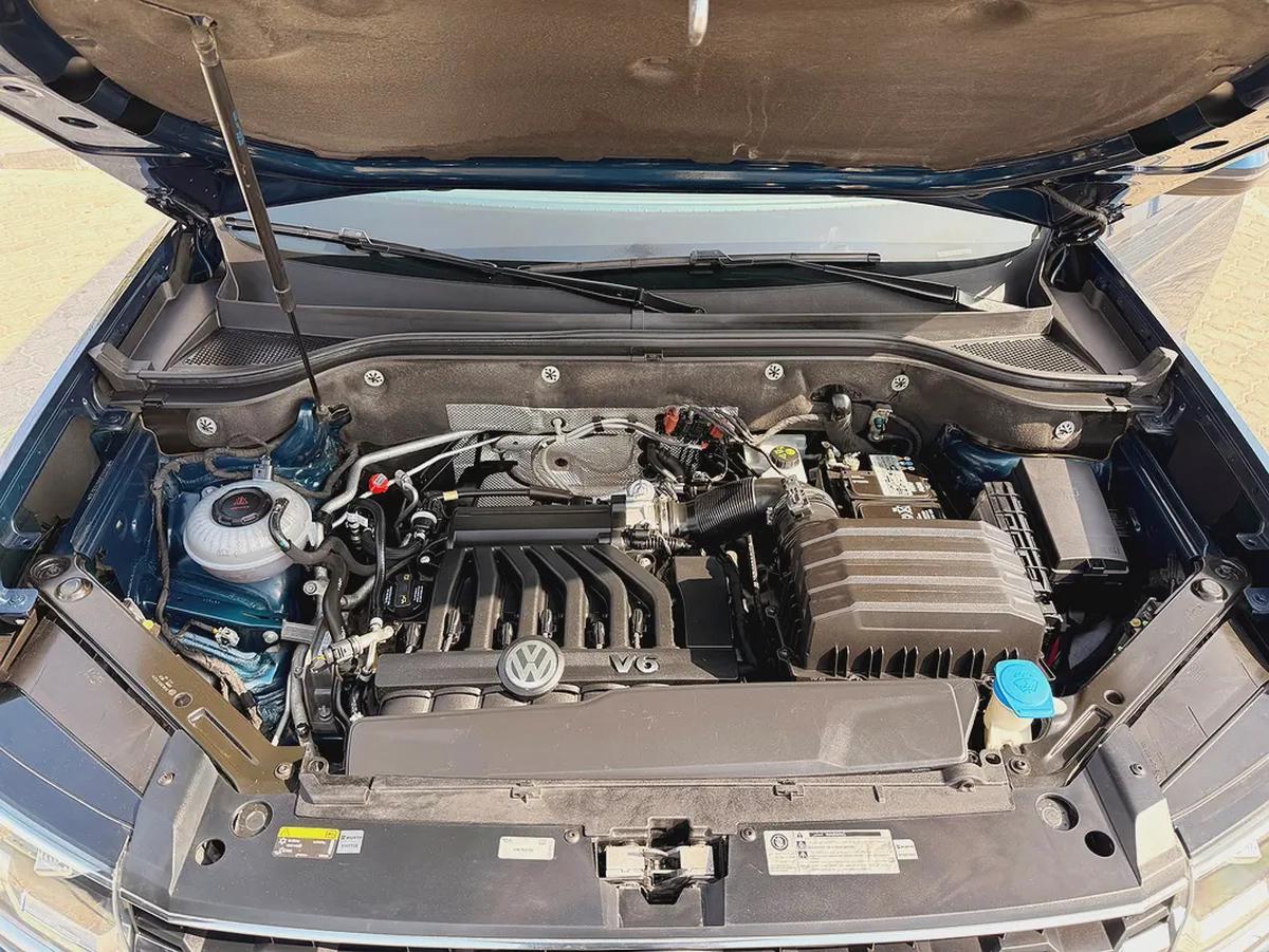 Volkswagen Teramont SE V6 3.6 2019 Model GCC Specs With Full Service History In Perfect Condition-19-19