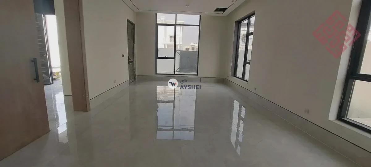 Amazing OFFER / Fully independant / 6BR villa / BRAND NEW / for sale-10-10