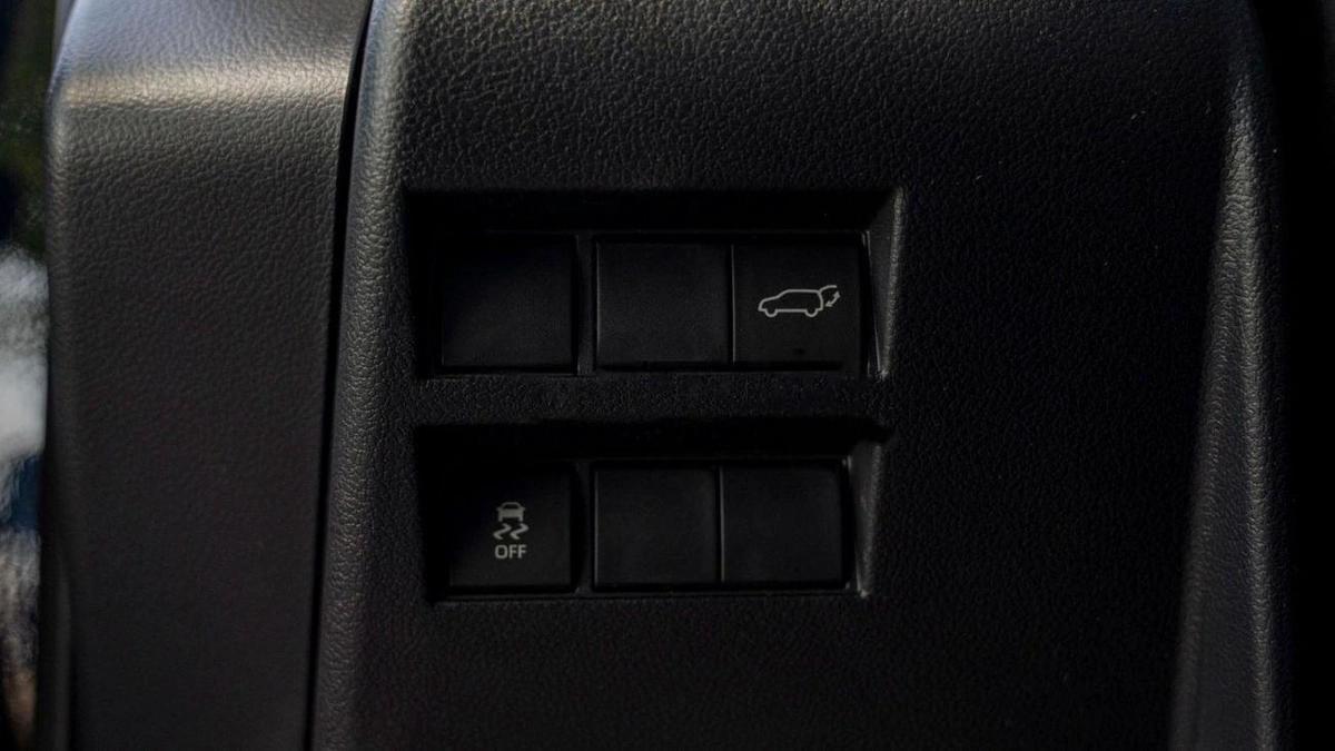 Toyota Land Cruiser vx 4.0-24-24