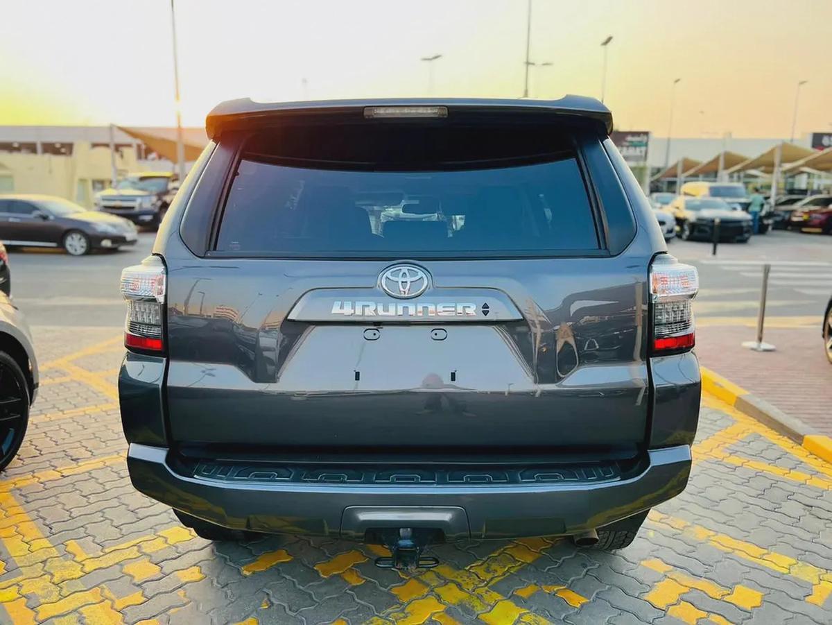 2021 Toyota 4Runner SR5 - American Specs - GCC Resale-2-2