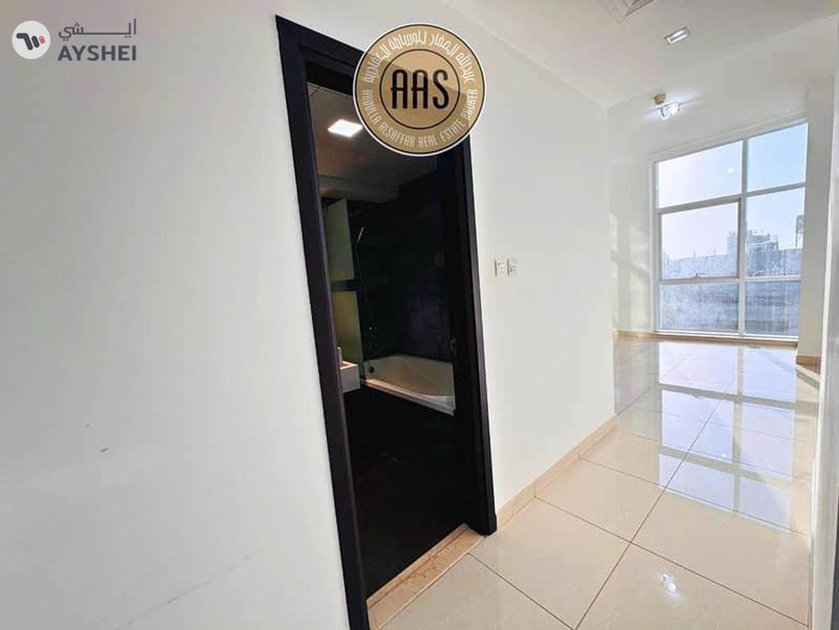 HUGE SIZE 2BHK || NEAR TO METRO || ALL AMENITIES || PARKING-13-13