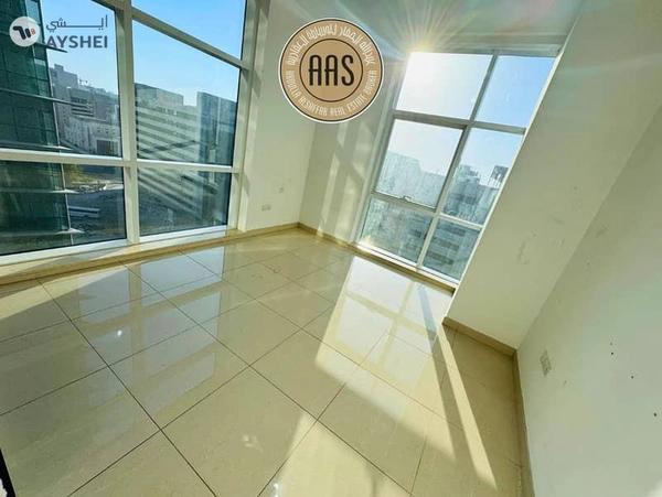 HUGE SIZE 2BHK || NEAR TO METRO || ALL AMENITIES || PARKING