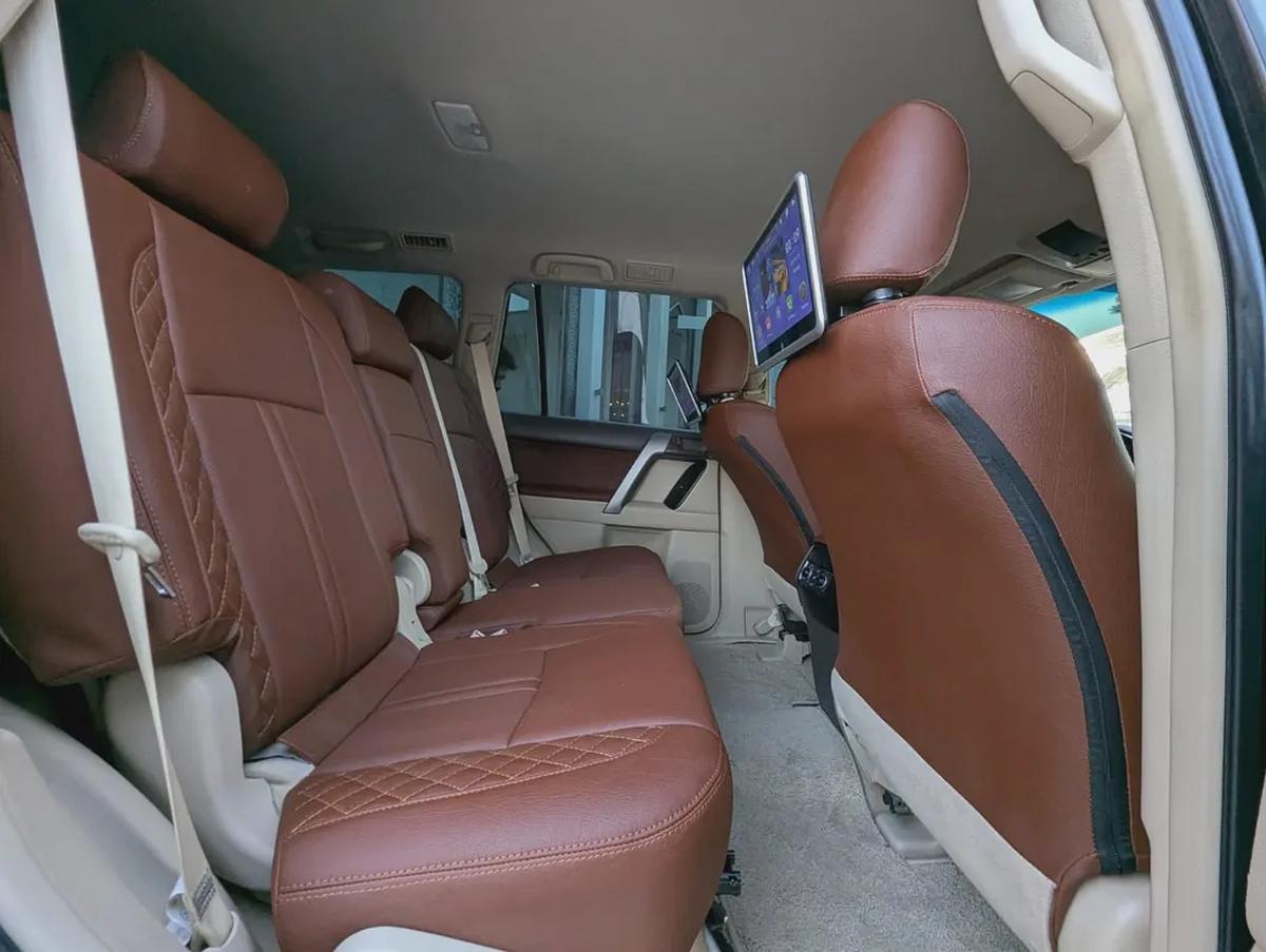 TOYOTA PRADO 2020 GCC V4 2.7L ACCIDENT FREE IN EXCELLENT CONDITION-4-4
