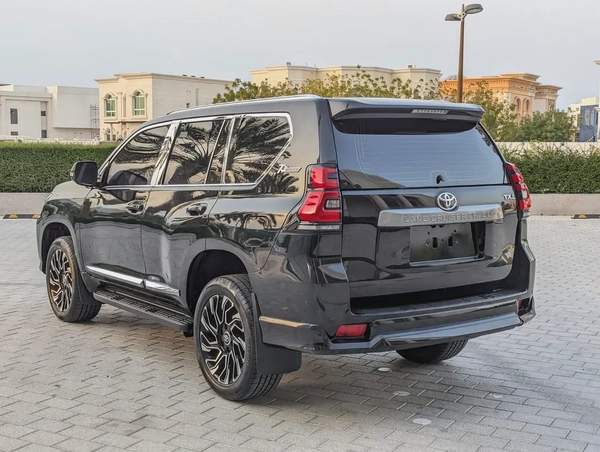 TOYOTA PRADO 2020 GCC V4 2.7L ACCIDENT FREE IN EXCELLENT CONDITION