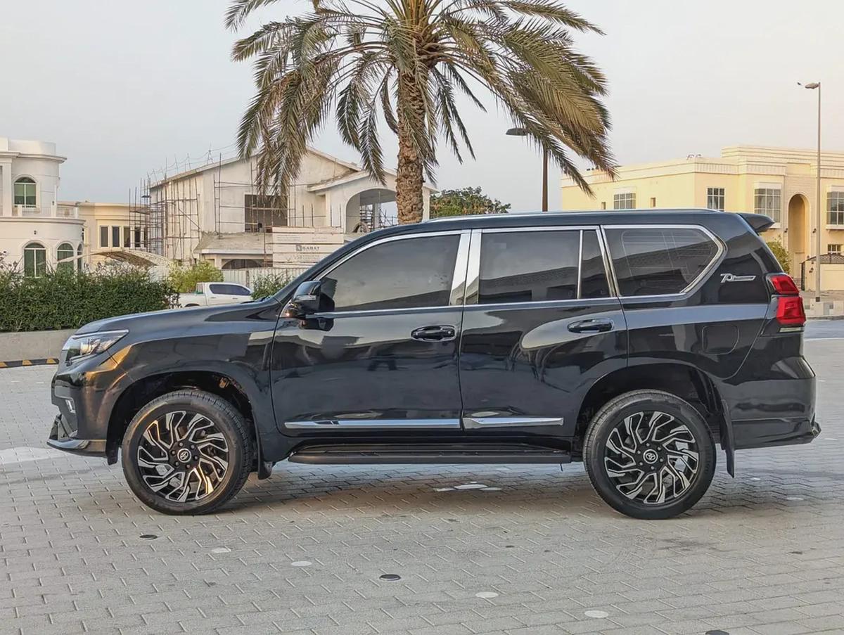 TOYOTA PRADO 2020 GCC V4 2.7L ACCIDENT FREE IN EXCELLENT CONDITION-14-14