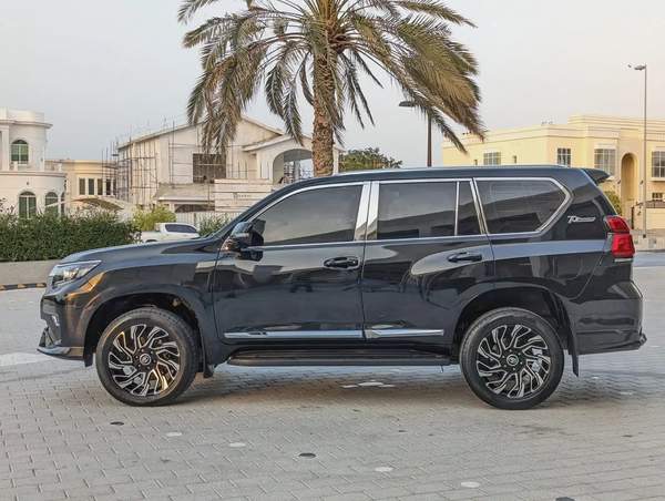 TOYOTA PRADO 2020 GCC V4 2.7L ACCIDENT FREE IN EXCELLENT CONDITION