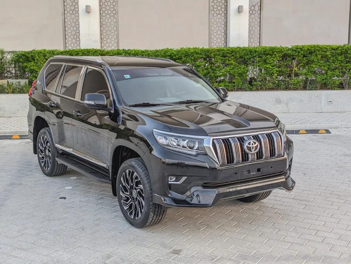 TOYOTA PRADO 2020 GCC V4 2.7L ACCIDENT FREE IN EXCELLENT CONDITION-19-19