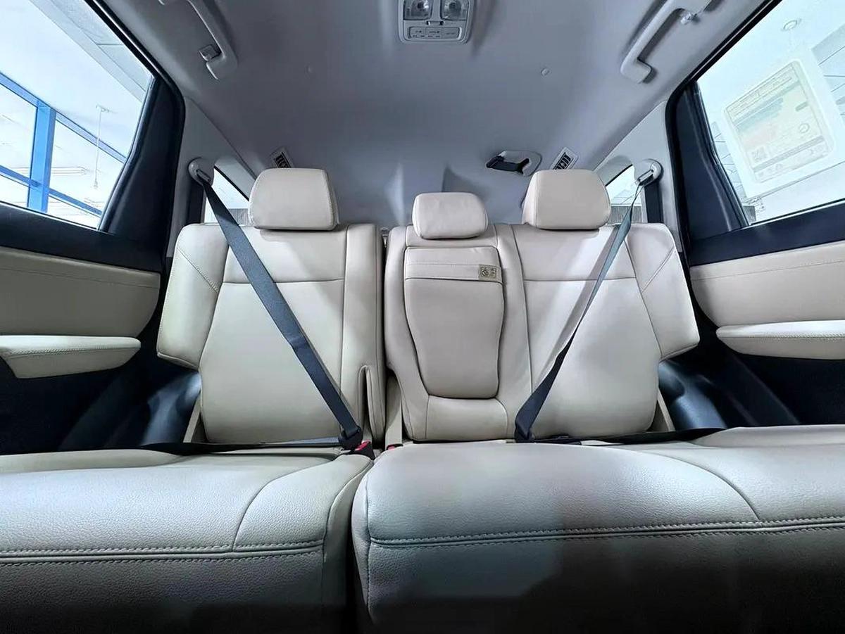 2023 Mitsubishi Montero Sport - GCC Specs - BRANDNEW-6-6