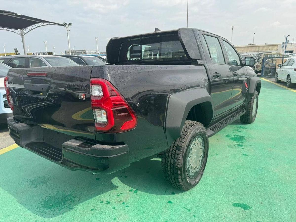Toyota Hilux GR Sport 4.0L 2025 MODEL-3-3