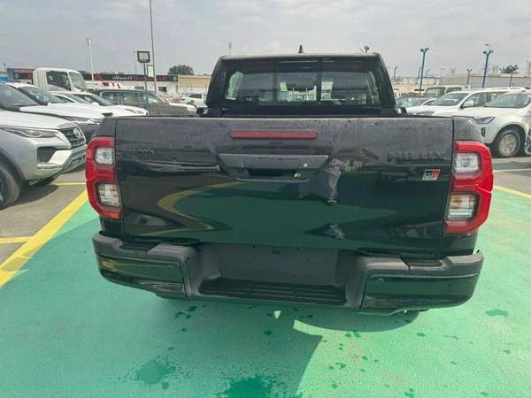 Toyota Hilux GR Sport 4.0L 2025 MODEL