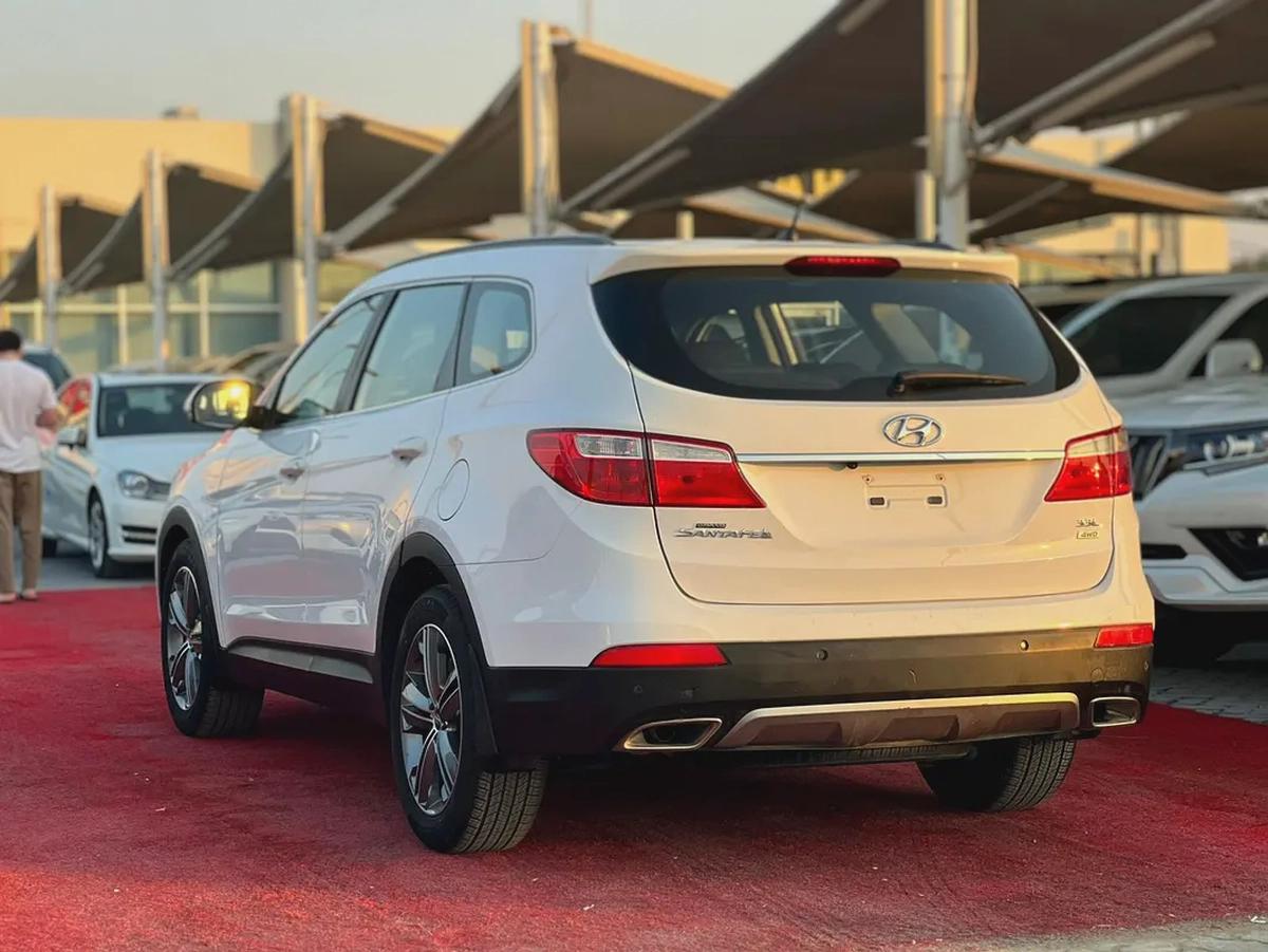 2016 | Hyundai Santa - Fe | V6 | 7 Seaters | GCC | 3.3L | Ref#885-3-3