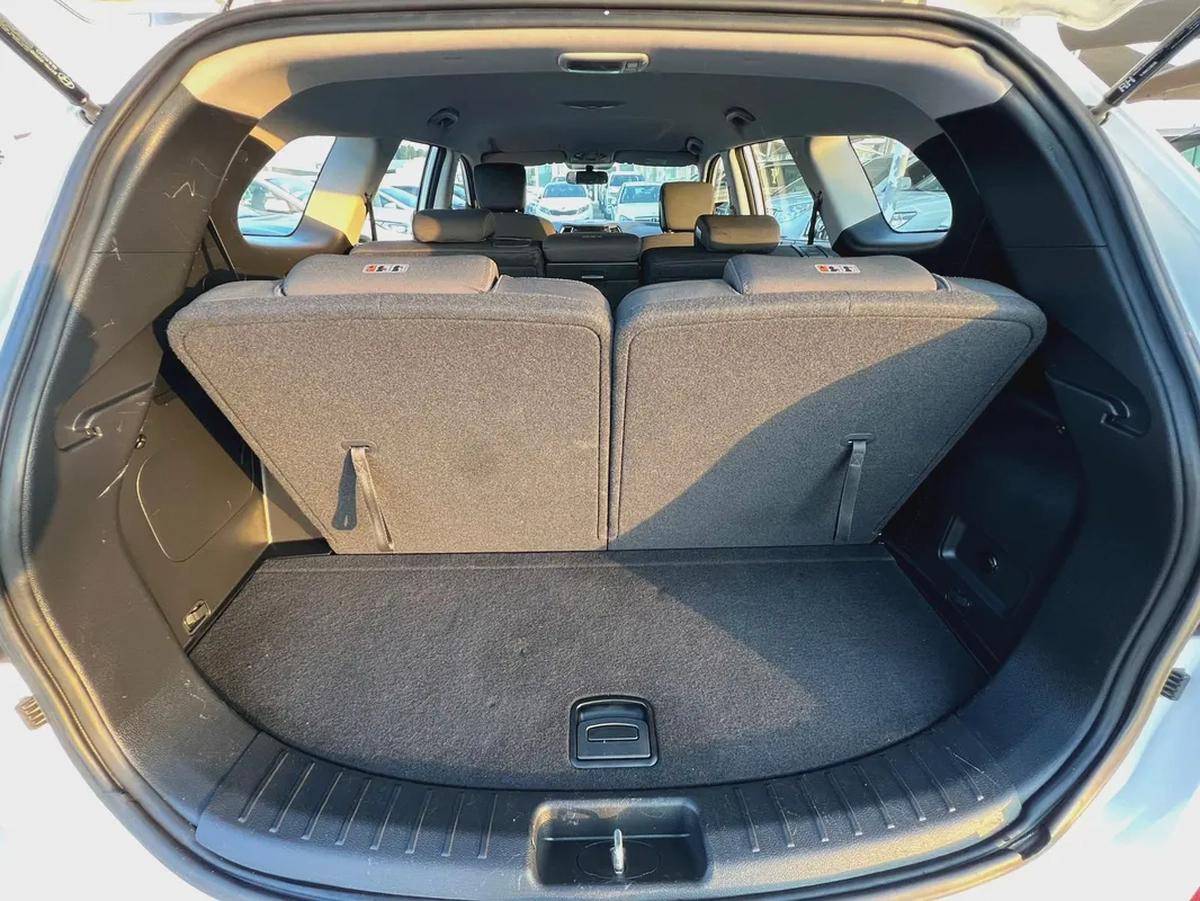 2016 | Hyundai Santa - Fe | V6 | 7 Seaters | GCC | 3.3L | Ref#885-14-14