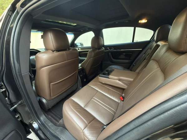 Gulf Specs 2014 LINCOLN MKS High-Line 3.7Litre V6 (Agency Serviced)