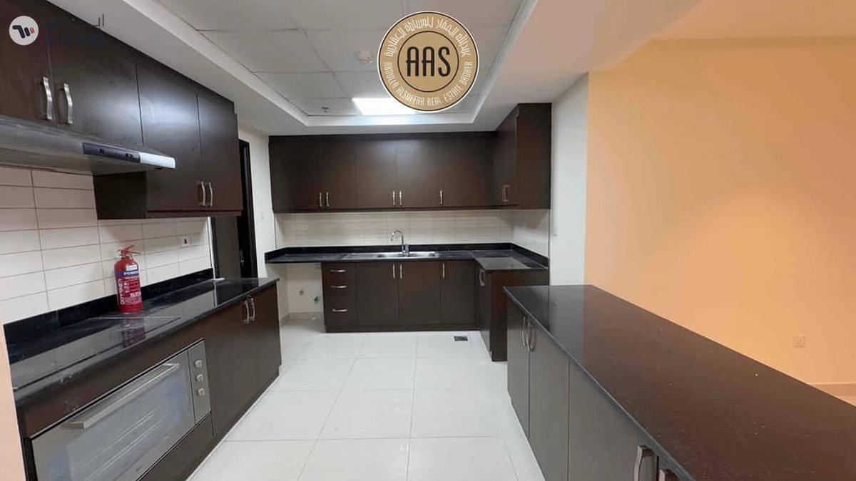 spacious 2bhk in sheikh zayad road rent only 130k-3-3