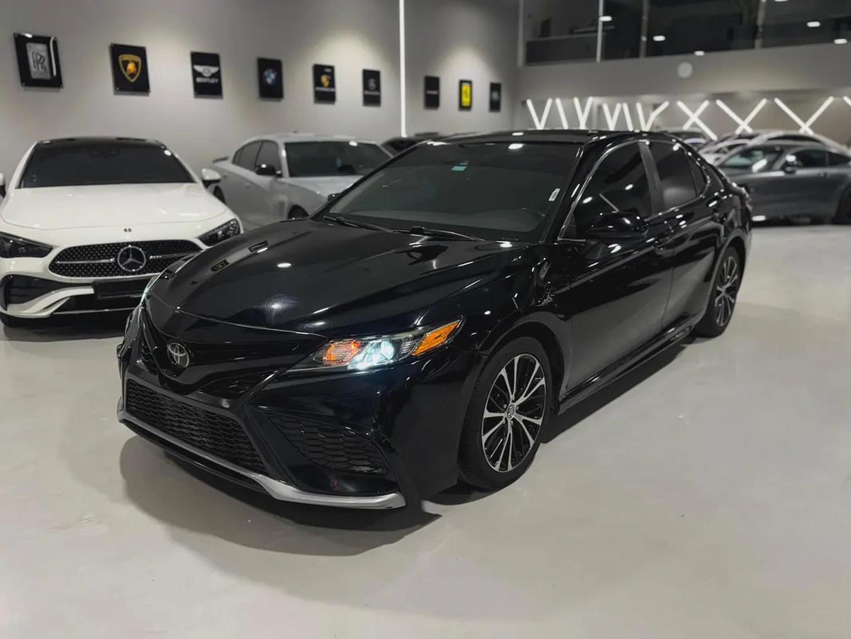 Toyota Camry SE | 2020 | Excellent Condition.-0-0