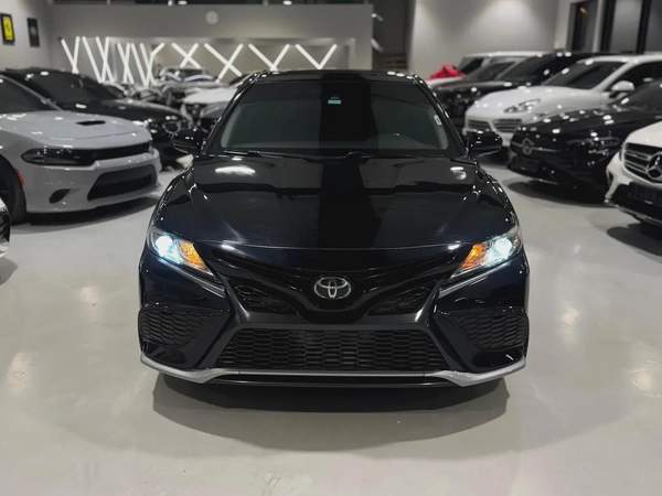 Toyota Camry SE | 2020 | Excellent Condition.