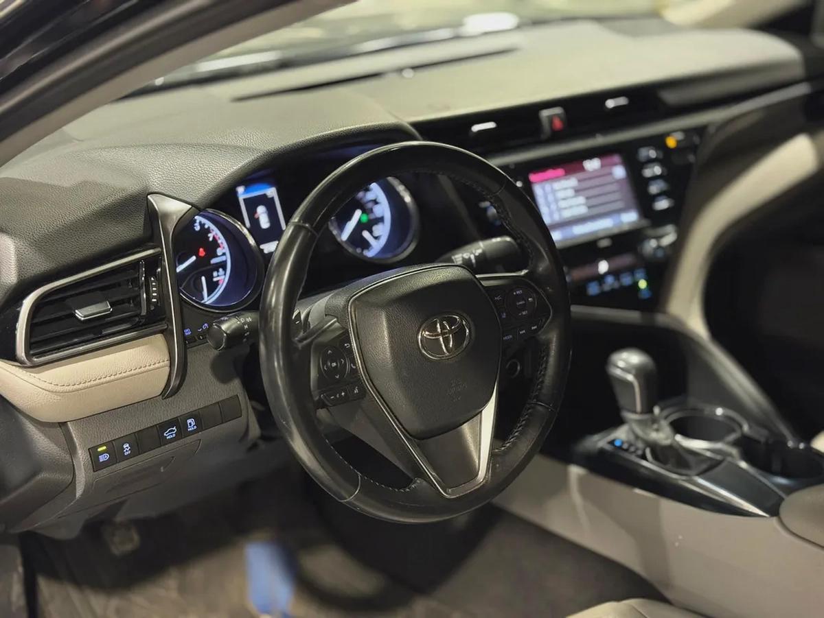 Toyota Camry SE | 2020 | Excellent Condition.-7-7