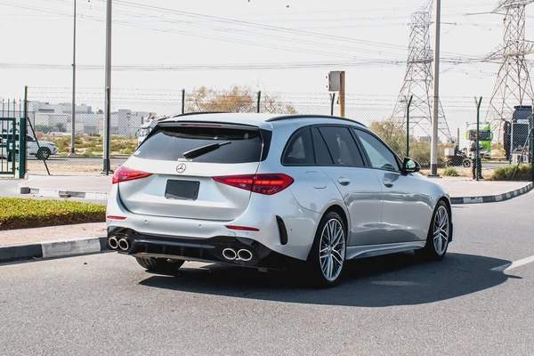2023 - C43 STATION AMG - IMMACULATE CONDITION - ONLY 4,000 KM DONE